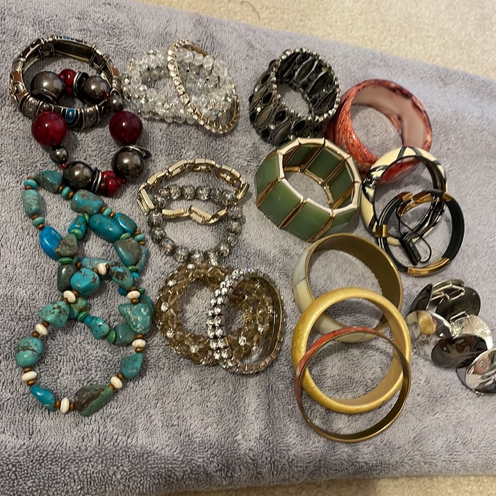 Random Bracelet Bundle! - Picture 3 of 3